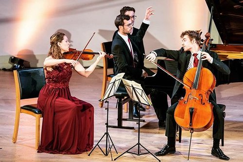 Trio Helios