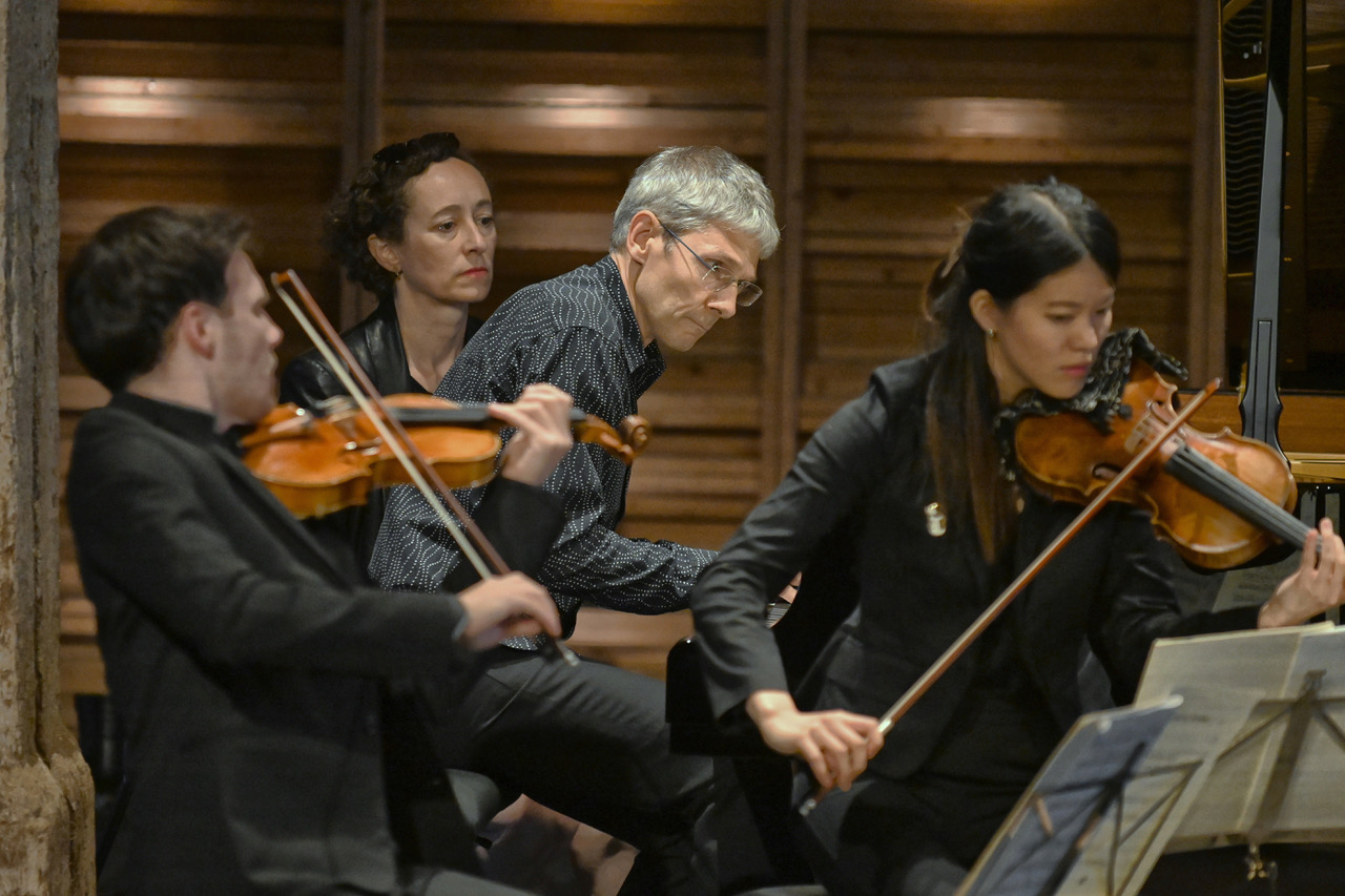 Florent Boffard et quatuor Hermes_Festival Grange de Meslay 2022 Florent Boffard et quatuor Hermes_Festival Grange de Meslay 2022