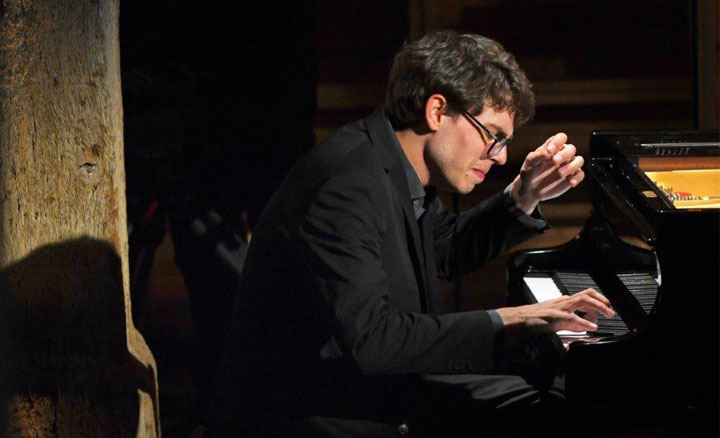 Lucas Debargue, la jeunesse et un talent